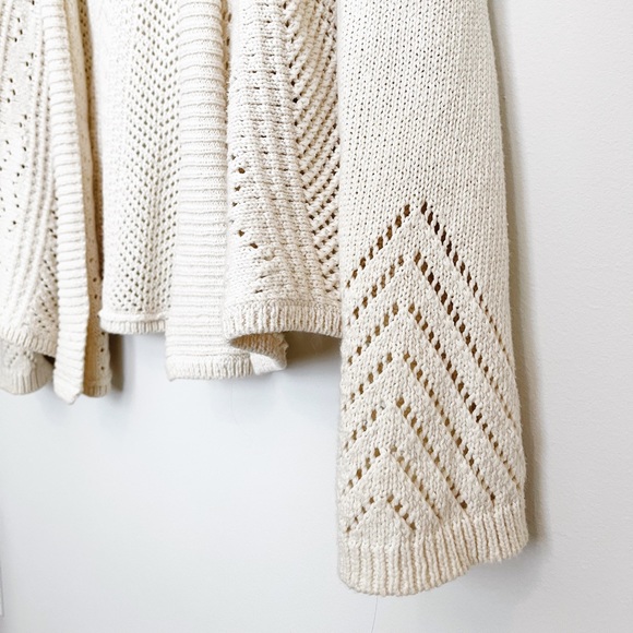 Cozy Cream Cardigan — Perfect for Fall - Picture 5 of 9